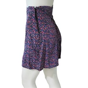 Vintage High Waisted Lattice Laced Back Zip Up Black & Multi-colored Print Skort